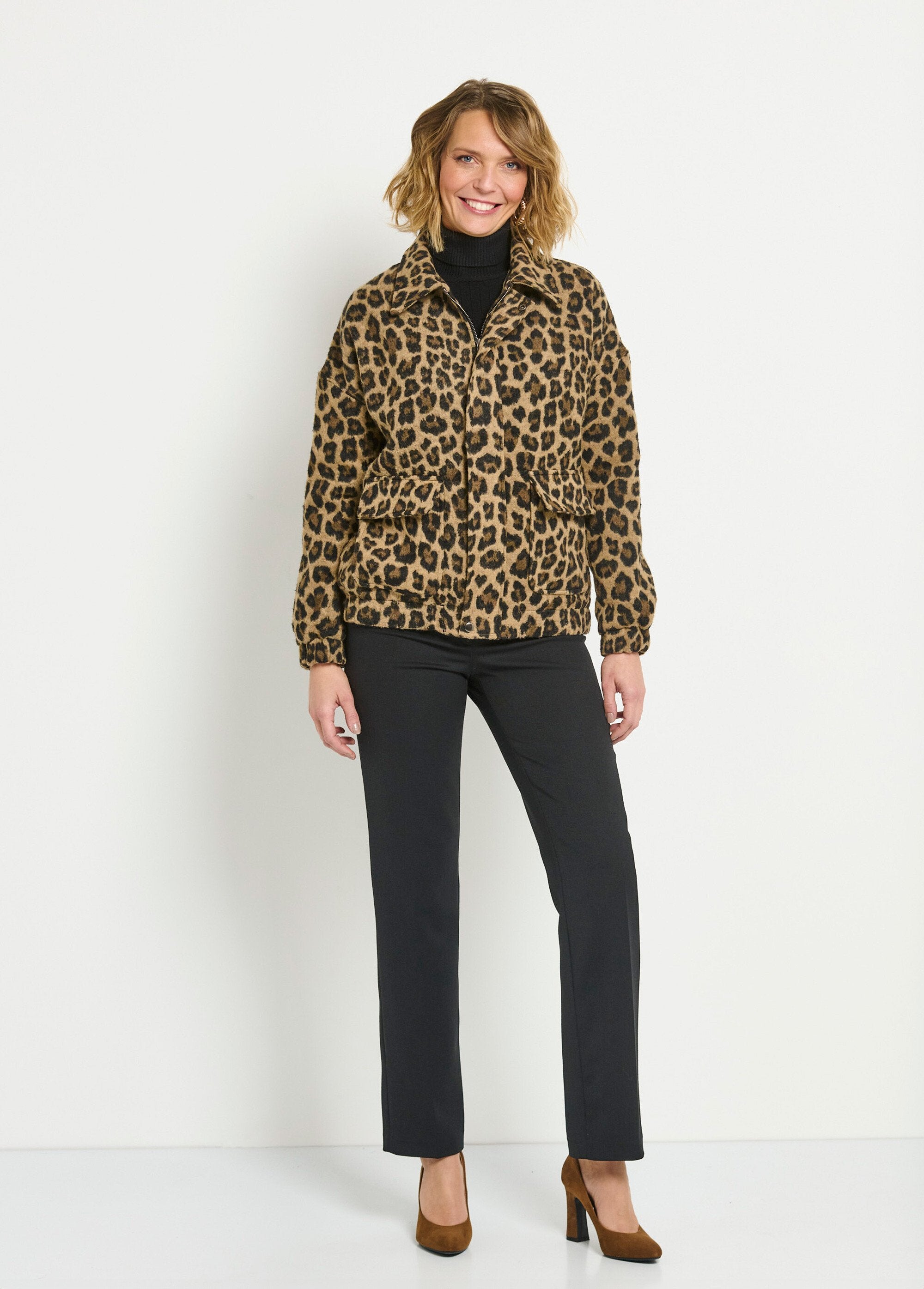 Veste_zippée_poches_plaquées_motif_léopard_Leopard_SF1_slim